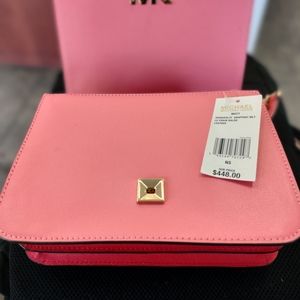 Michael Kors - Mott Large Leather Shoulder Bag ( Grapefruit Multi)